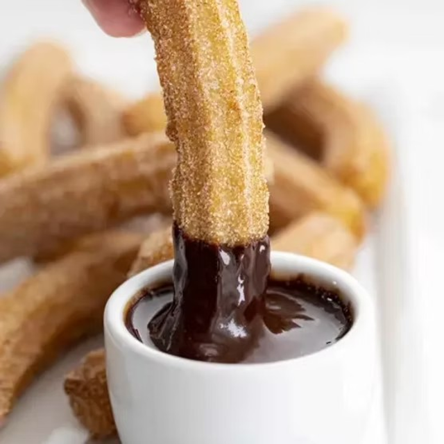 Churros (츄러스).